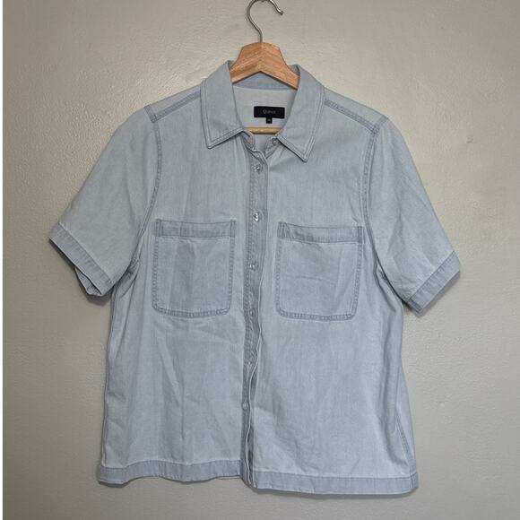 Women's Size M Quince Distressed Denim Short Sleeve Shirt Light Chambray Cotton - Picture 3 of 6